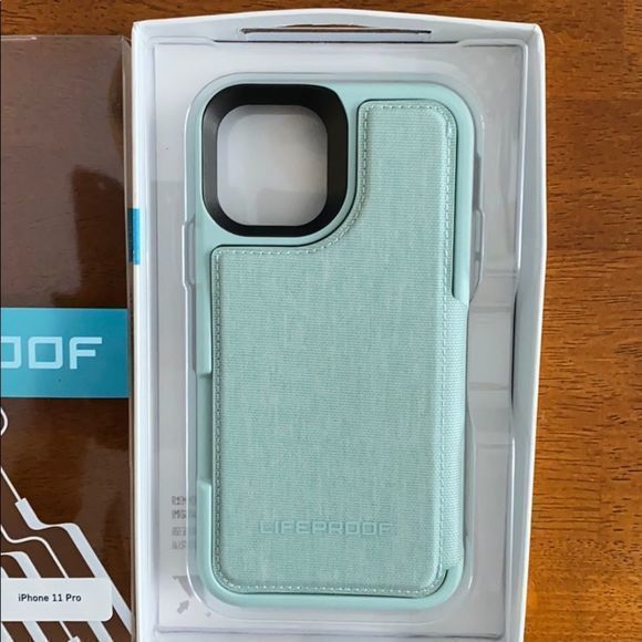 Lifeproof iPhone Case - Picture 2 of 6